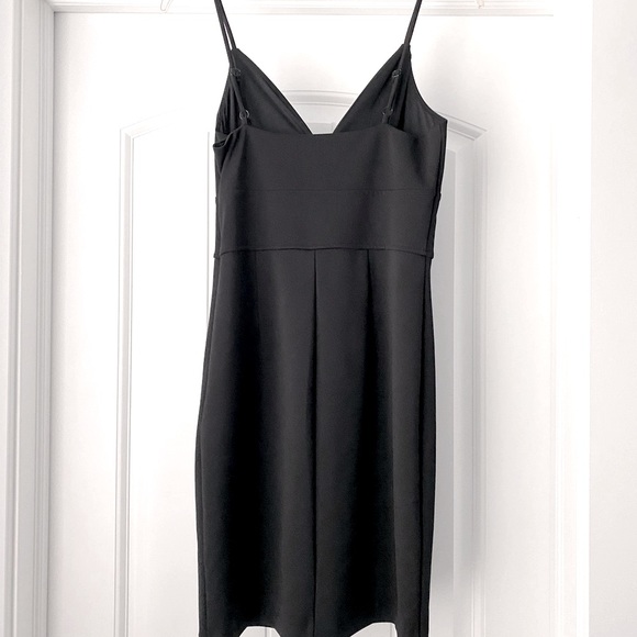 Express Little Black Dress🔥🥂 - Picture 5 of 8
